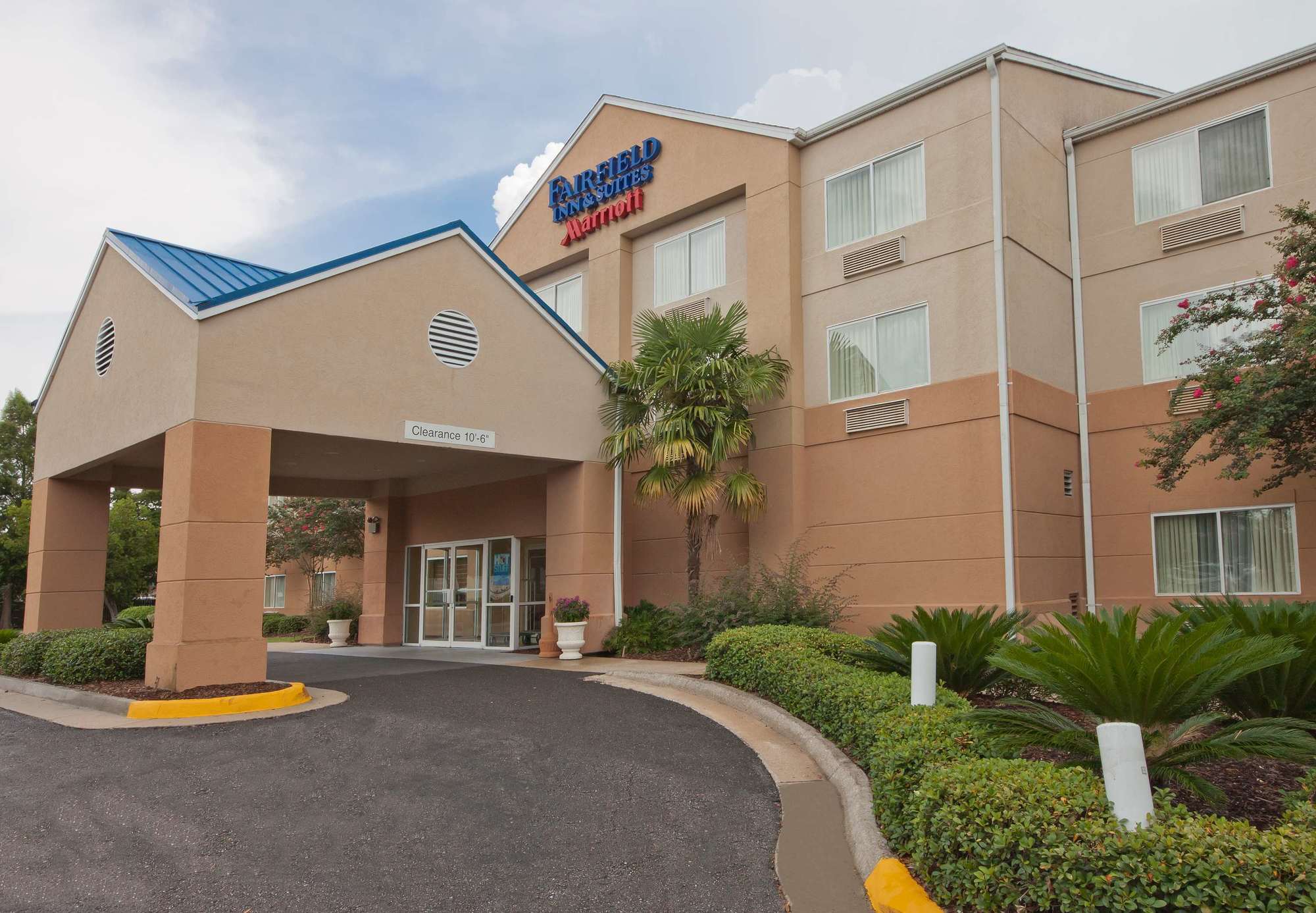 Comfort Inn & Suites Houma Bagian luar foto